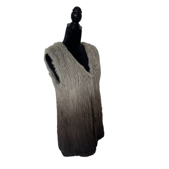 Dolce Cabo 100% Rabbit Fur Black & Gray Ombre Vest Size Large - Picture 5 of 13